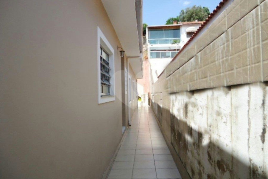 Casa à venda com 3 quartos, sendo 1 suíte, em Jardim Peri, São Paulo, SP