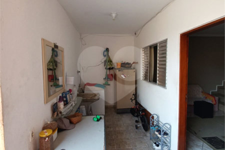 Casa à venda com 3 quartos, sendo 1 suíte,  em Jardim Santa Mônica, São Paulo, SP