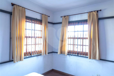 Sobrado à venda com 2 quartos em Vila São Pedro, São Paulo, SP