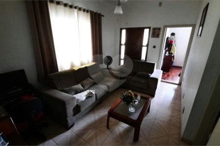 Sobrado à venda com 6 quartos, sendo 2 suítes, em Santana, São Paulo, SP