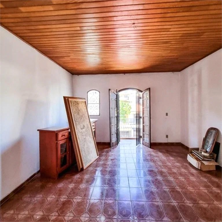 Sobrado à venda com 5 quartos em Vila Indiana, São Paulo, SP