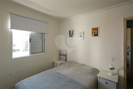 Apartamento à venda com 3 quartos, sendo 1 suíte, em Chácara Santo Antônio, São Paulo, SP