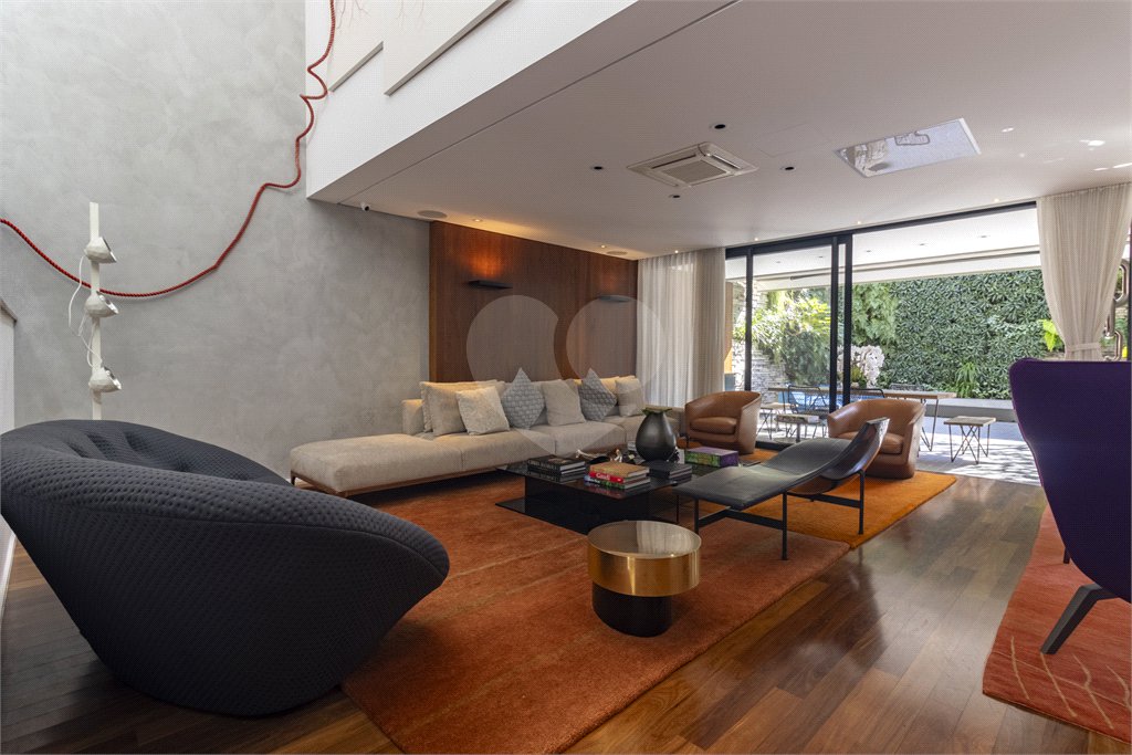 Casa à venda com 3 suítes em Jardim Luzitânia, São Paulo, SP