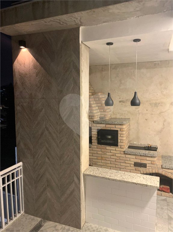 Sobrado à venda com 3 quartos, sendo 1 suíte, em Vila Irmãos Arnoni, São Paulo, SP