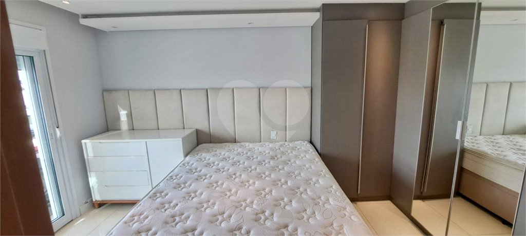 Apartamento à venda com 2 suítes em Vila Scarpelli, Santo André, SP