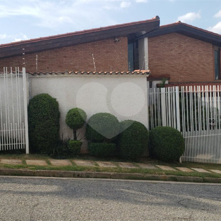 Casa de Vila à venda com 3 quartos, sendo 2 suítes, em Jardim Emília, Sorocaba, SP