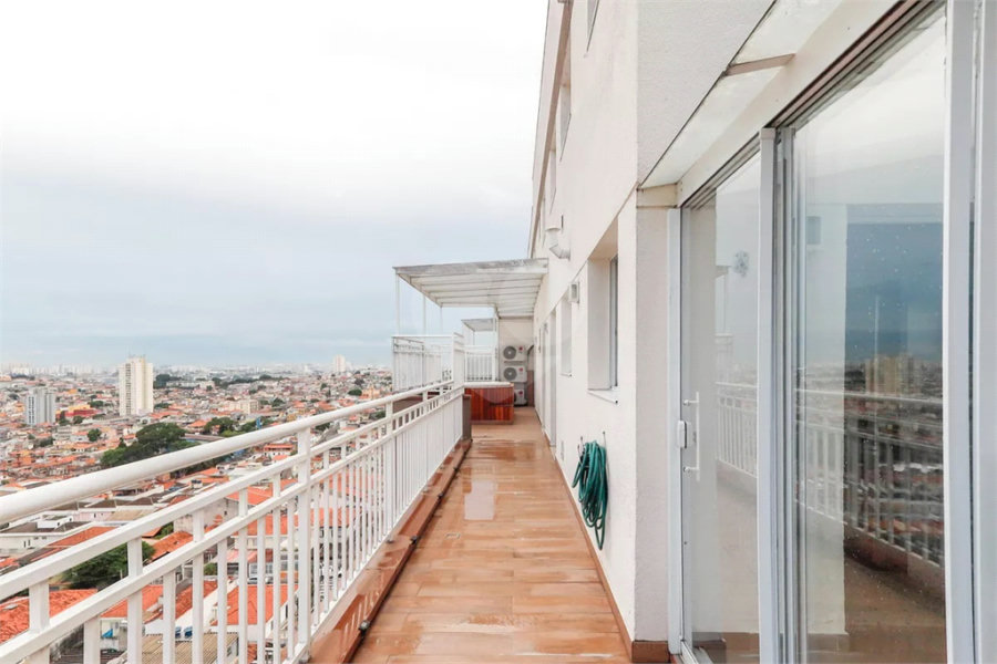 Apartamento à venda com 3 quartos, sendo 1 suíte,  em Vila Gustavo, São Paulo, SP
