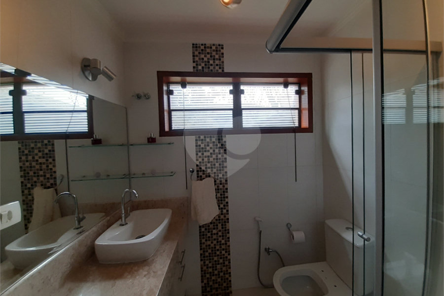 Casa à venda com 4 quartos, sendo 2 suítes,  em Jardim Floresta, São Paulo, SP