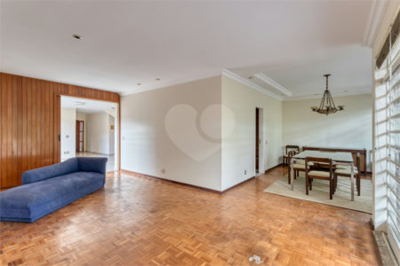 Casa à venda ou para alugar com 3 quartos, sendo 1 suíte,  em Brooklin Velho, São Paulo, SP