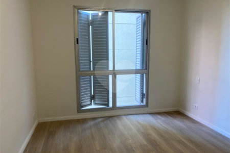 Apartamento à venda com 3 quartos, sendo 1 suíte,  em Itaim Bibi, São Paulo, SP