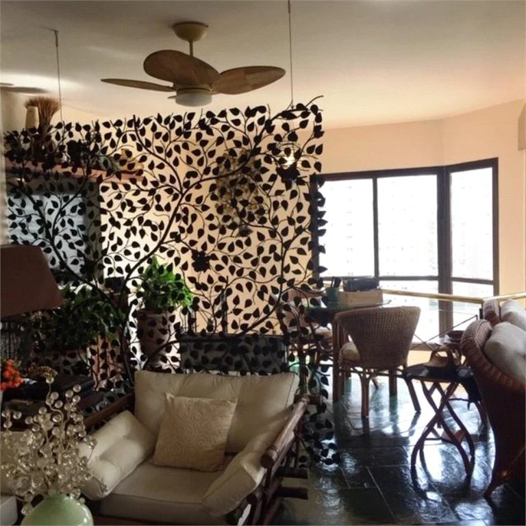 Cobertura à venda com 3 quartos, sendo 1 suíte, em Vila Andrade, São Paulo, SP