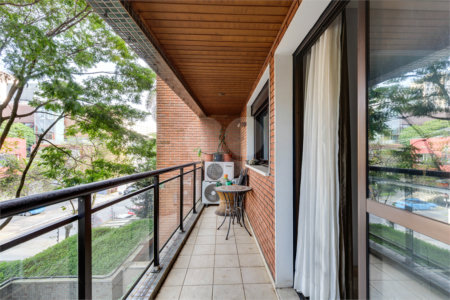 Apartamento à venda com 2 suítes em Alto da Boa Vista, São Paulo, SP