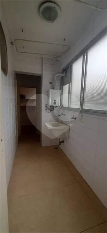 Apartamento para alugar com 3 quartos, sendo 1 suíte,  em Jardim Marajoara, São Paulo, SP