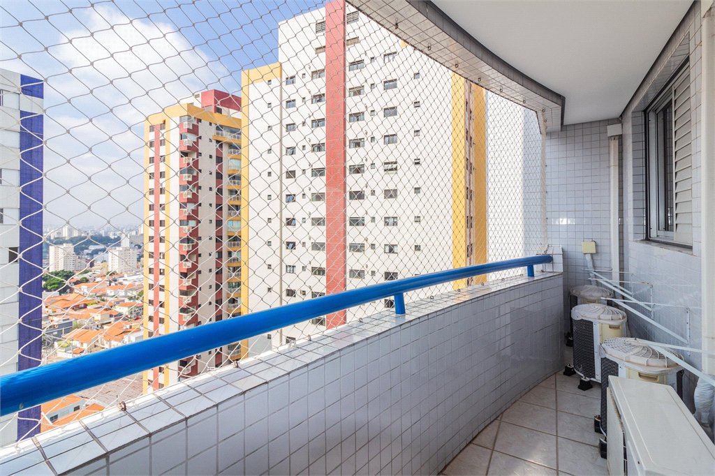 Apartamento à venda com 3 quartos, sendo 1 suíte, em Cambuci, São Paulo, SP