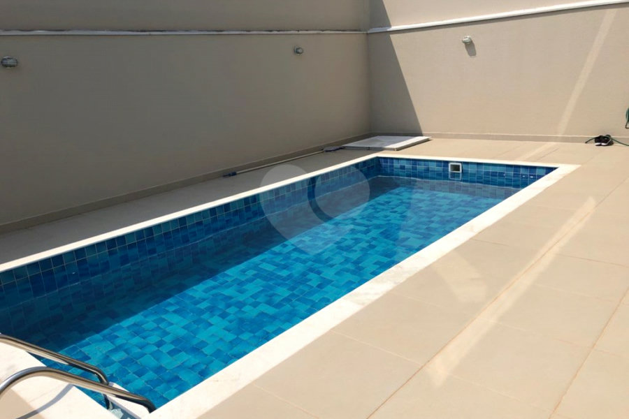 Casa à venda com 3 suítes no condomínio Residencial Lago da Serra, Araçoiaba da Serra - SP