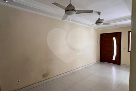 Casa à venda com 3 quartos, sendo 1 suíte, em Jardim dos Colibris, Indaiatuba, SP
