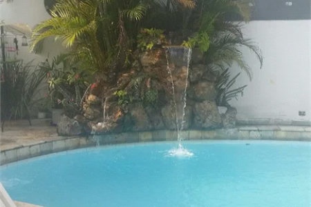 Sobrado à venda com 4 quartos, sendo 2 suítes, em Jardim Leonor, São Paulo, SP