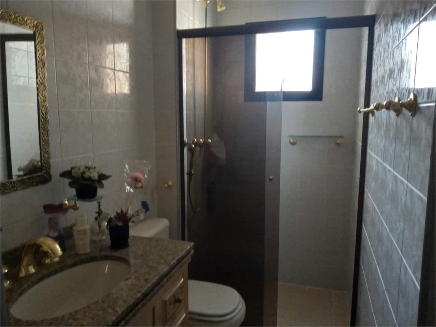 Apartamento à venda com 3 suítes em Vila Suzana, São Paulo, SP