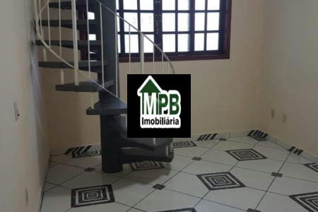 Sobrado à venda com 2 quartos, sendo 1 suíte, em Jardim Santa Luiza, Sorocaba, SP