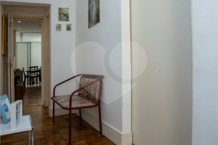 Casa à venda com 3 quartos, sendo 1 suíte, em Mirandópolis, São Paulo, SP