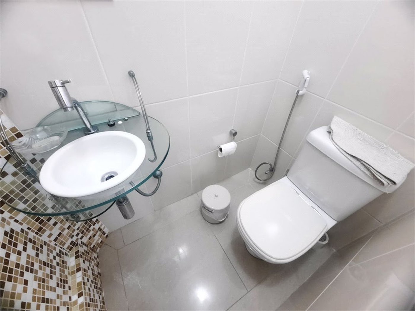 Apartamento com 3 dormitórios à venda, 202 m² por R$ 750.000,00 - Jardim Belmar - Guarujá/SP