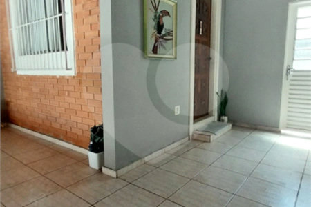 Sobrado à venda com 3 quartos em Vila Analia, São Paulo, SP