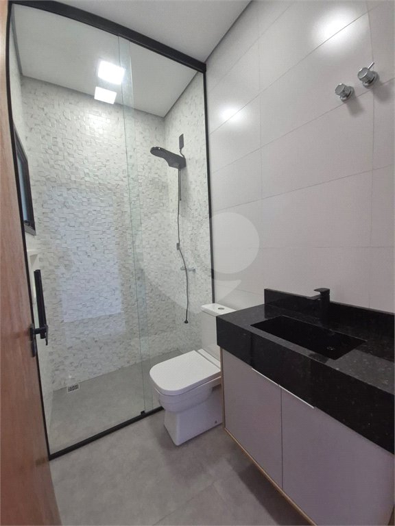 Casa à venda com 3 quartos, sendo 1 suíte,  no condomínio Horto Florestal Villagio, Sorocaba - SP