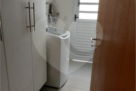 Casa à venda com 3 quartos, sendo 1 suíte,  em Vila Galvão, Guarulhos, SP