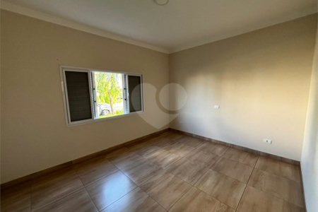 Casa à venda com 2 quartos, sendo 1 suíte, no condomínio Residencial Lagos D Icarai, Salto - SP