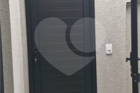 Casa à venda com 3 suítes no condomínio Terras da Estância, Paulínia - SP