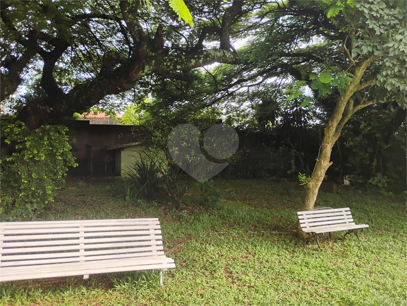 Casa à venda com 3 quartos, sendo 1 suíte,  em Vila Suissa, Mogi das Cruzes, SP