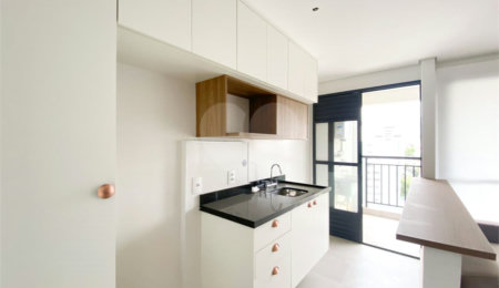 Apartamento à venda com 2 quartos, sendo 1 suíte,  em Vila Dom Pedro II, São Paulo, SP