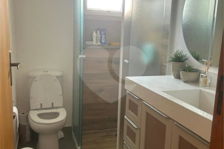 Casa à venda com 3 quartos, sendo 1 suíte,  em Vila Nair, São Paulo, SP