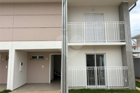 Casa à venda ou para alugar com 3 quartos, sendo 1 suíte,  no condomínio Residencial Villa Flora, Votorantim - SP