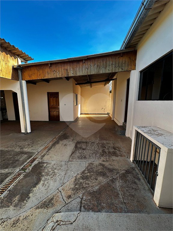 Casa à venda com 2 quartos, sendo 1 suíte,  em Jardim Aeroporto, Ponta Porã, MS