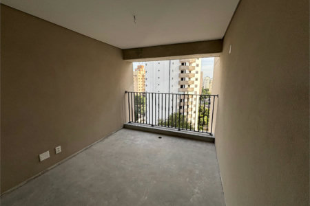 Apartamento à venda com 3 suítes em Moema, São Paulo, SP