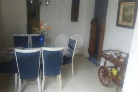 Casa à venda com 2 quartos, sendo 1 suíte, no condomínio Vinhas da Vista Alegre - Lado Sede, Vinhedo - SP