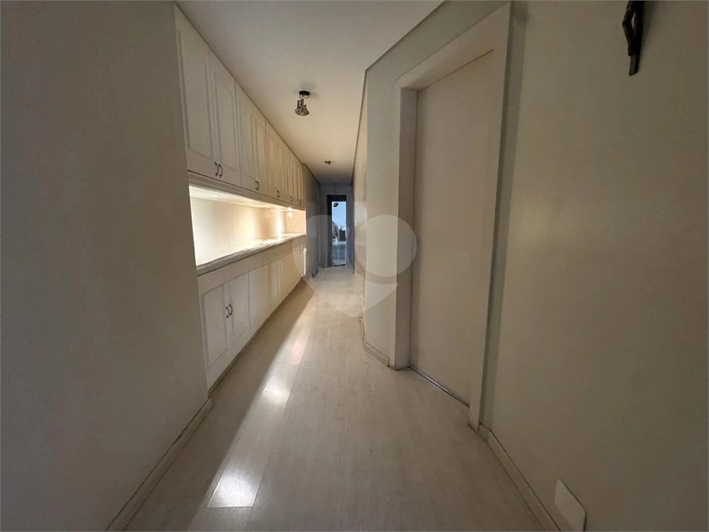 Apartamento à venda com 4 quartos, sendo 2 suítes,  em Vila Suzana, São Paulo, SP