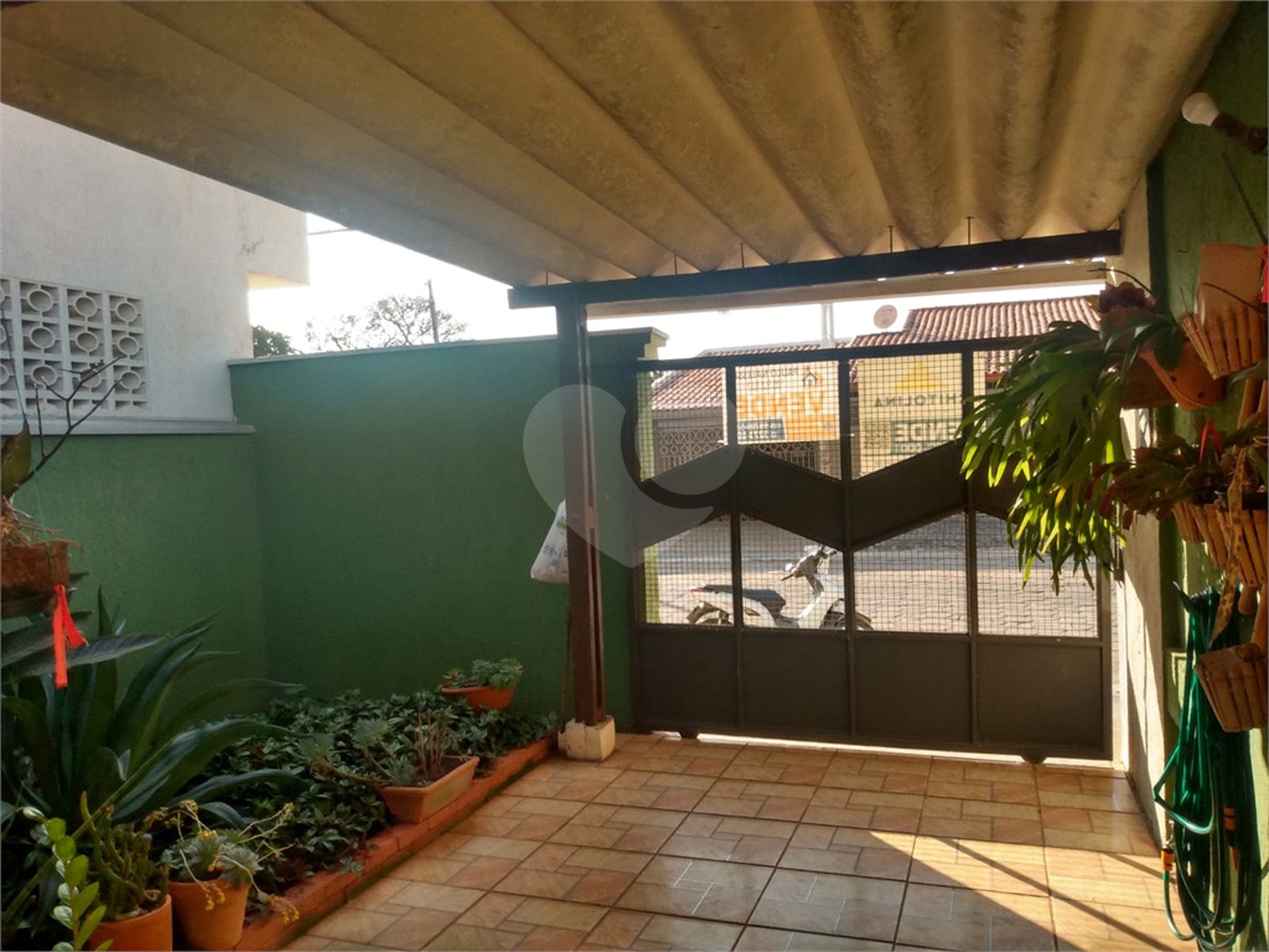 Casa à venda com 2 quartos em Vila Aurora, Itapetininga, SP