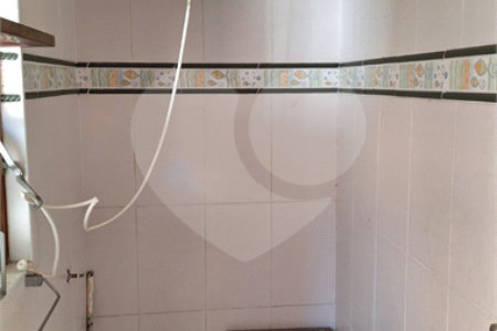 Sobrado para alugar com 4 quartos, sendo 3 suítes, em Vila Nivi, São Paulo, SP