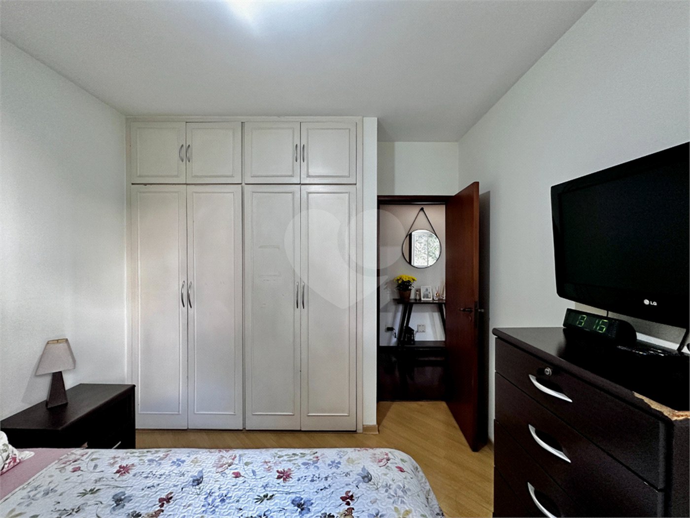 Apartamento à venda com 3 quartos, sendo 1 suíte, em Vila Sofia, São Paulo, SP