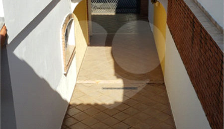 Sobrado à venda com 3 quartos, sendo 1 suíte,  em Tremembé, São Paulo, SP