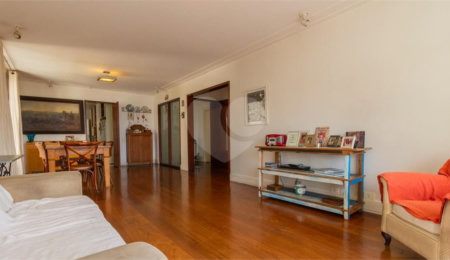 Apartamento à venda com 4 quartos, sendo 1 suíte,  em Cidade Monções, São Paulo, SP