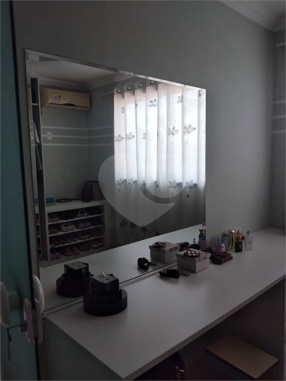 Casa à venda com 2 suítes no condomínio Residencial Colinas do Magarça, Rio de Janeiro - RJ