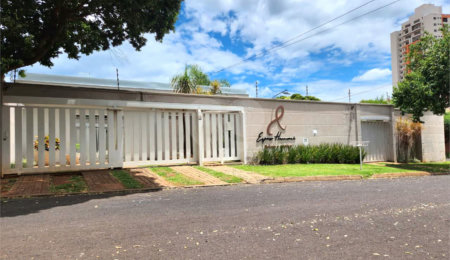Casa à venda com 3 suítes em Vila Harmonia, Araraquara, SP
