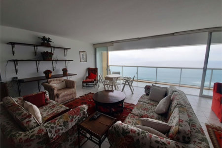 Apartamento Residencial à venda, Pitangueiras, Guarujá - AP0163.