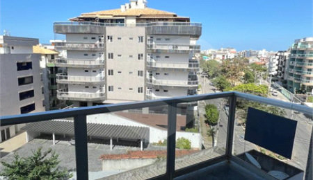 Cobertura à venda com 4 quartos, sendo 2 suítes,  em Braga, Cabo Frio, RJ