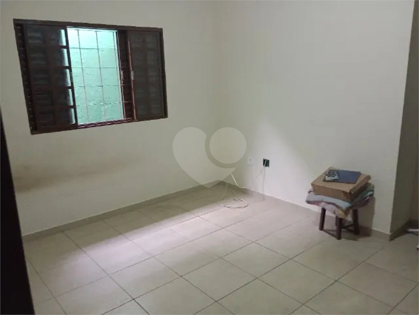 Casa à venda com 3 quartos em Jardim Santa Júlia, São José dos Campos, SP