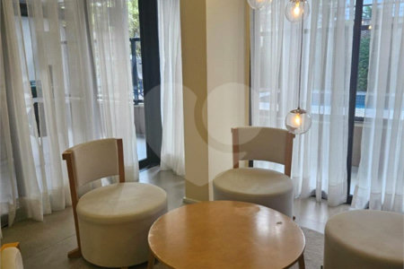 Apartamento à venda com 2 quartos, sendo 1 suíte,  em Pinheiros, São Paulo, SP