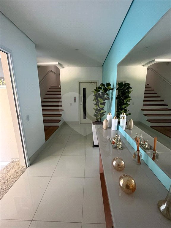 Casa à venda com 6 quartos, sendo 4 suítes,  no condomínio Estância Marambaia, Vinhedo - SP